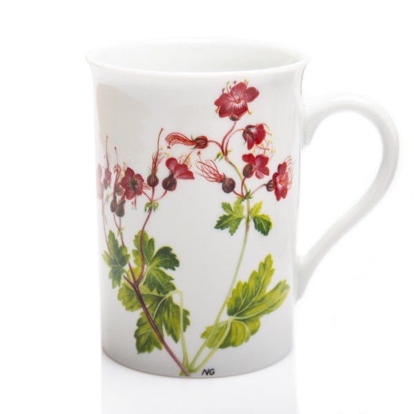 Πορσελάνινη κούπα – σχέδιο Ν. Γουλανδρή ‘Geranium macrorrhizum’